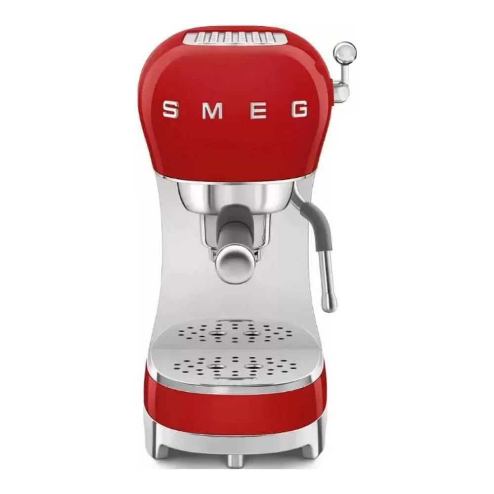 Кофемашина Smeg ECF02RDEU