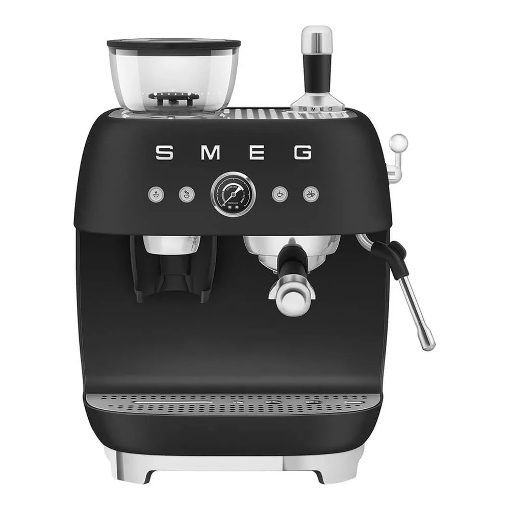 Эспрессо-кофемашина Smeg EGF03BLMEU
